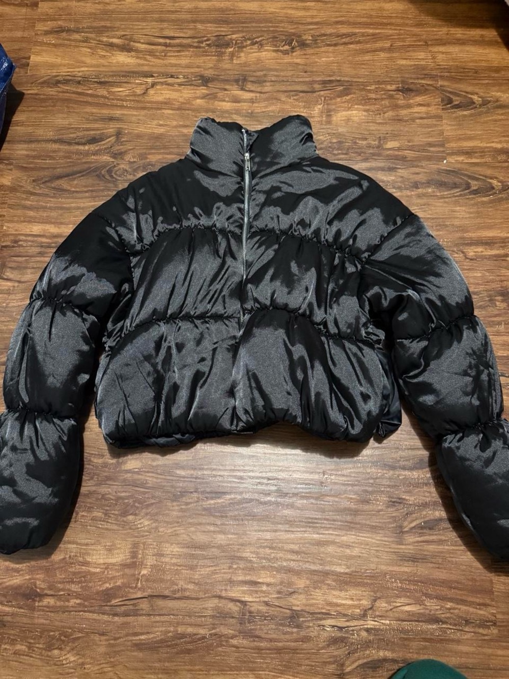 Black Cropped Puffer Jacket - Women